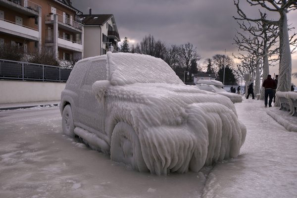 Как избежать ледяной корки на автомобиле: советы